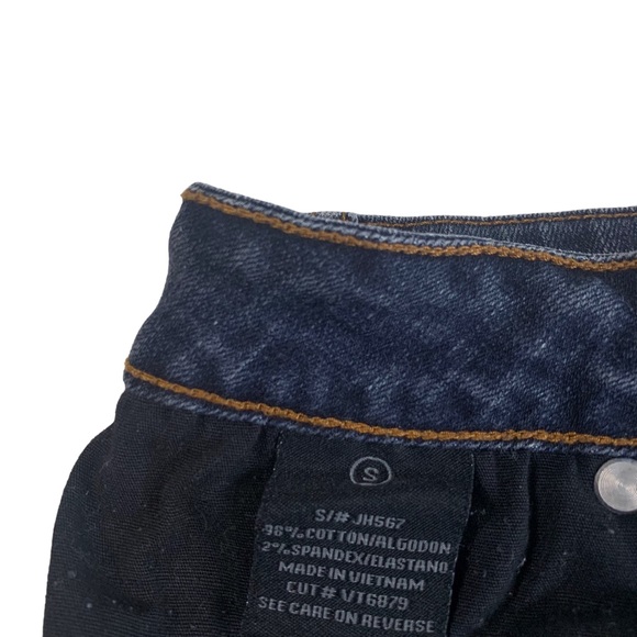 DARK WASH HIGH RISE FRAYED HEM DENIM SHORTS - Picture 13 of 16